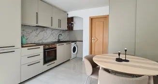 von_poll_real_estate_property_CH252468443_image_1