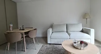 von_poll_real_estate_property_CH252468443_image_4