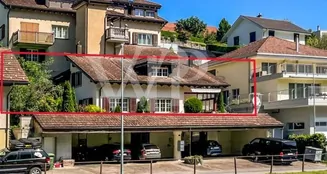 von_poll_real_estate_property_CH252468485_image_0