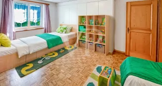 von_poll_real_estate_property_CH252468485_image_5