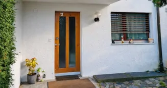 von_poll_real_estate_property_CH252468492_image_1