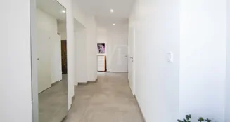 von_poll_real_estate_property_24229031_image_4