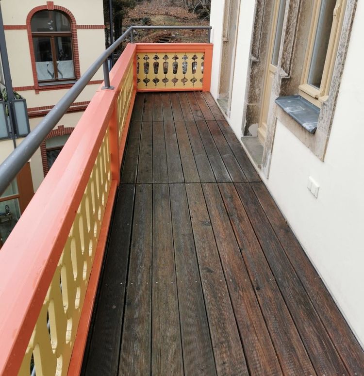 Balkon Hofseite