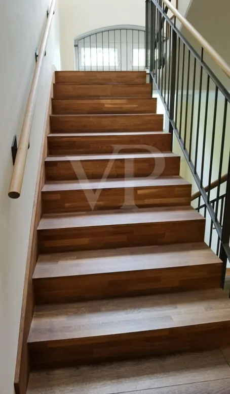 Hausflur Treppenaufgang