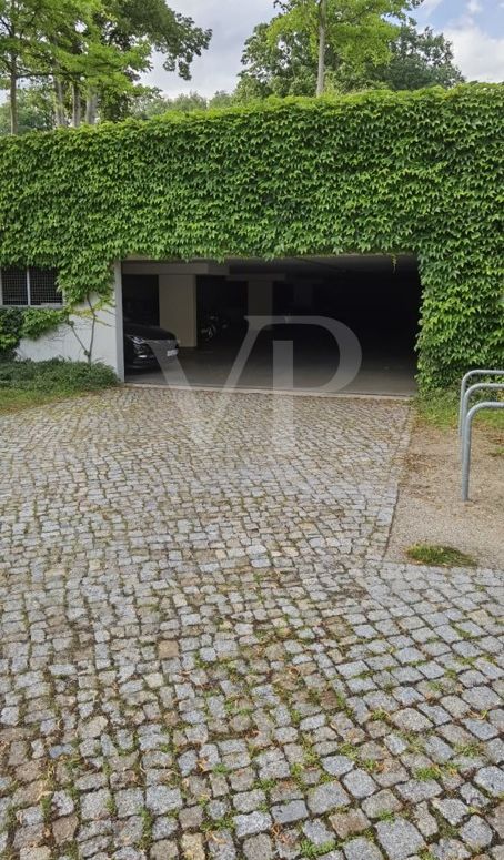 Garageneinfahrt