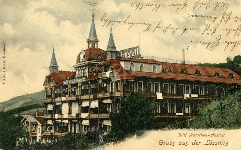 LIVING WITH HISTORY: EXCLUSIVE APARTMENT IN THE LISTED BILZ SANATORIUM