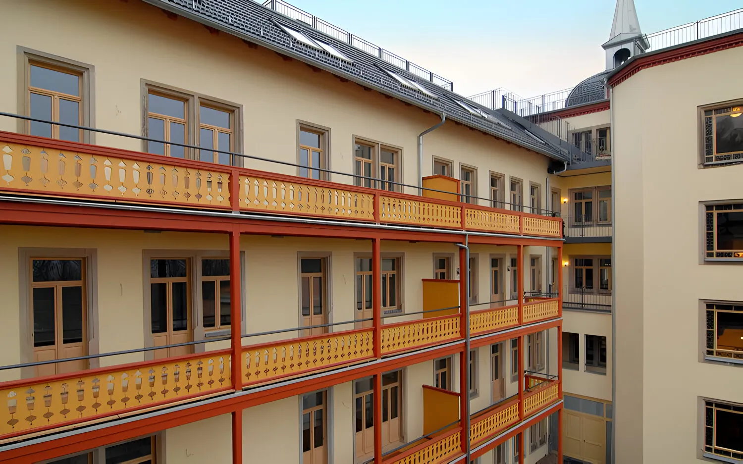 Seitenansicht Balkone