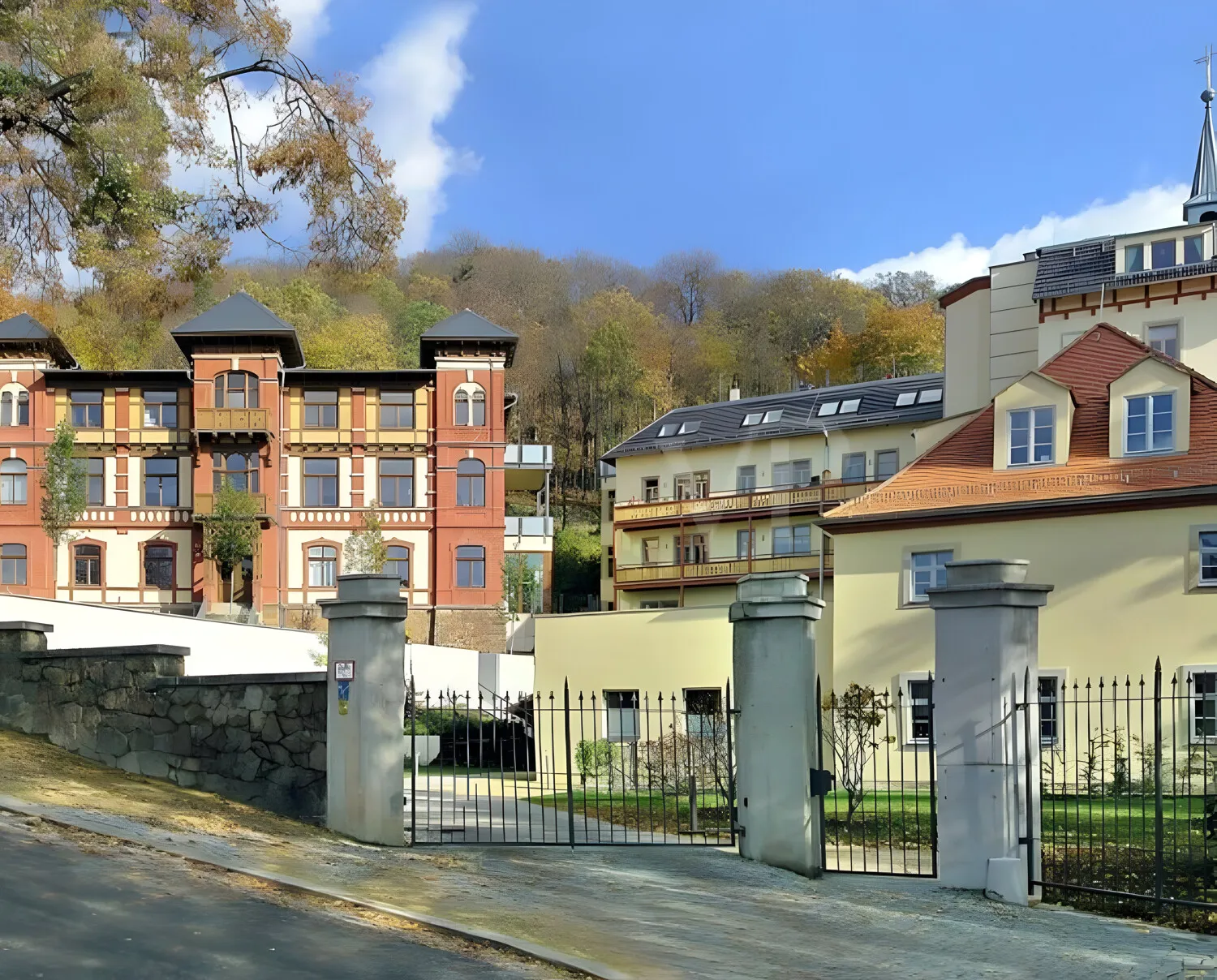 Ansicht auf das Anwesen