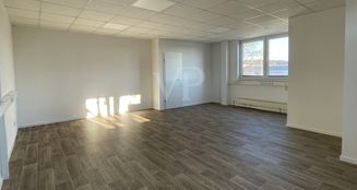 von_poll_real_estate_property_25229009_image_2