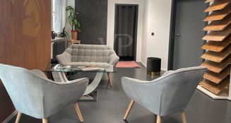 von_poll_real_estate_property_25229009_image_0