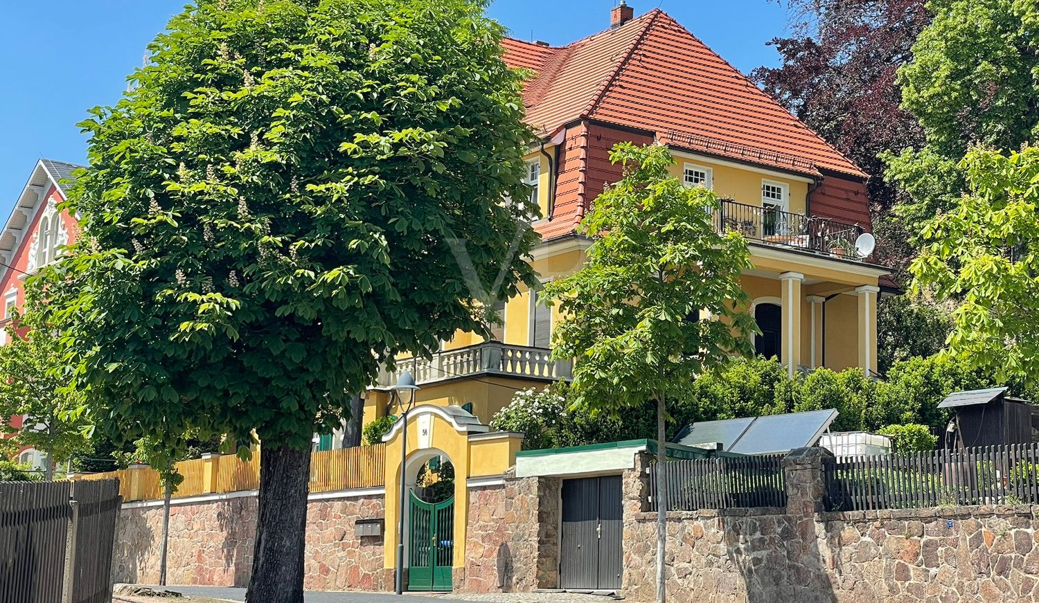 Haus von vorne