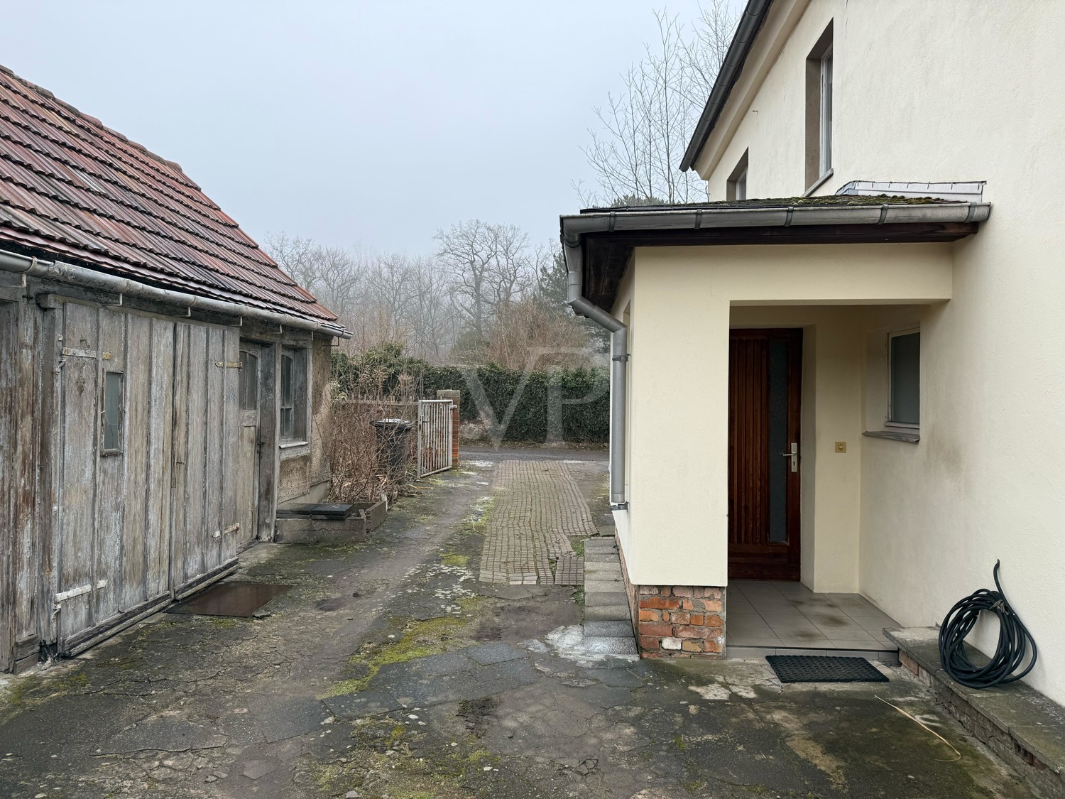 STADTHAUS IN TOP LAGE VON RADEBEUL MIT AUSBAURESERVE IM DACHGESCHOSS