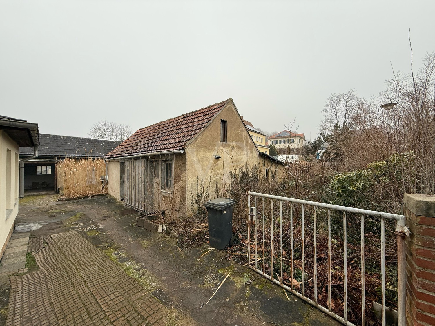 STADTHAUS IN TOP LAGE VON RADEBEUL MIT AUSBAURESERVE IM DACHGESCHOSS