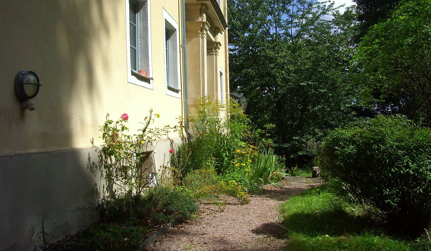 Einzigartige Villa mit Parkanlage in exklusiver Lage