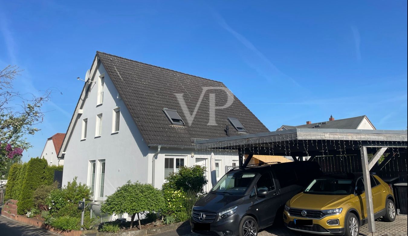 Straßenansicht