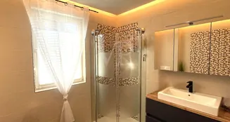 von_poll_real_estate_property_25229027_image_12