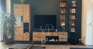 von_poll_real_estate_property_25229027_image_0