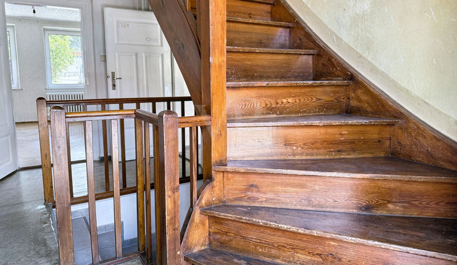 OG Treppe zum DG