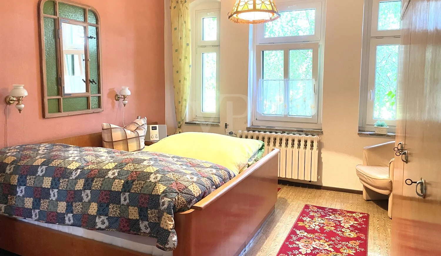 Schlafzimmer OG