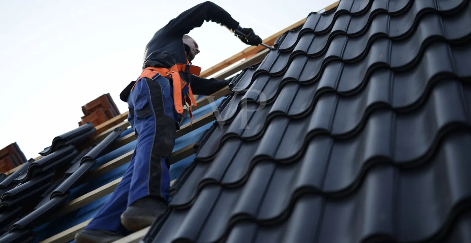 BAULAND FÜR DOPPELHAUSHÄLFTEN IN ZENTRALER LAGE VON WEINBÖHLA