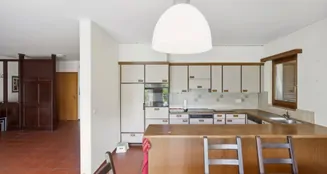 von_poll_real_estate_property_CH21272032AM_image_4