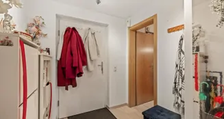 von_poll_real_estate_property_CH25272090_image_1