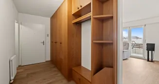 von_poll_real_estate_property_CH25272091_image_3