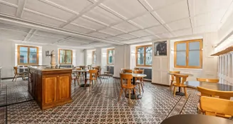 von_poll_real_estate_property_CH25272093_image_3