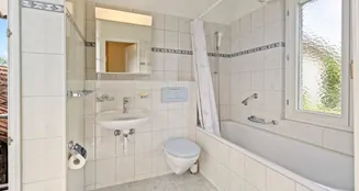 von_poll_real_estate_property_CH25272097_image_7