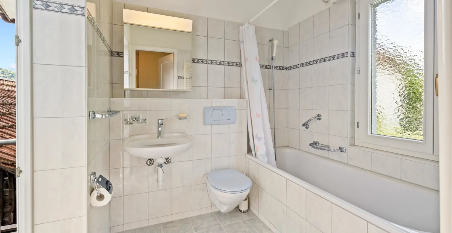 Charmantes Wohn- und Geschäftshaus mit vielseitigem Nutzungspotenzial in Sissach