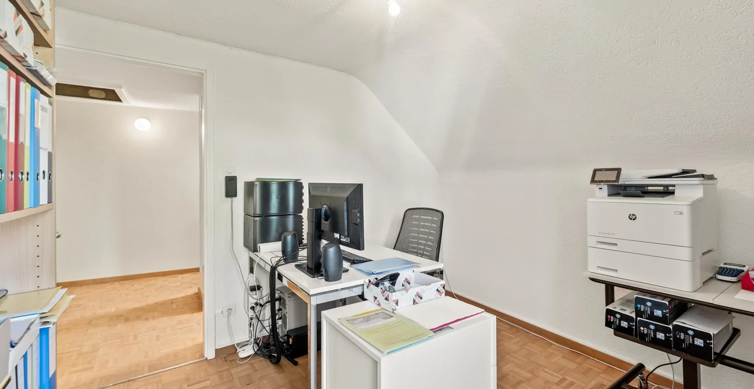 Charmantes Wohn- und Geschäftshaus mit vielseitigem Nutzungspotenzial in Sissach