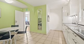 von_poll_real_estate_property_CH25272097_image_4