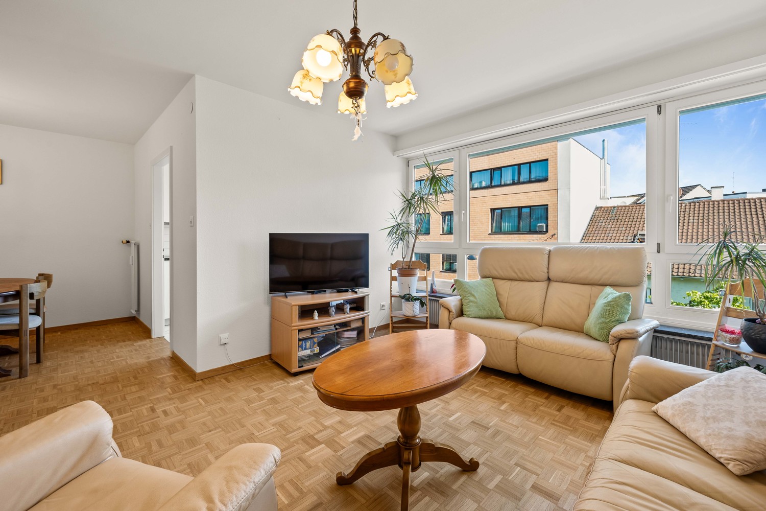 4.5-Zimmer-Wohnung mit Garagenbox im Iselin-Quartier