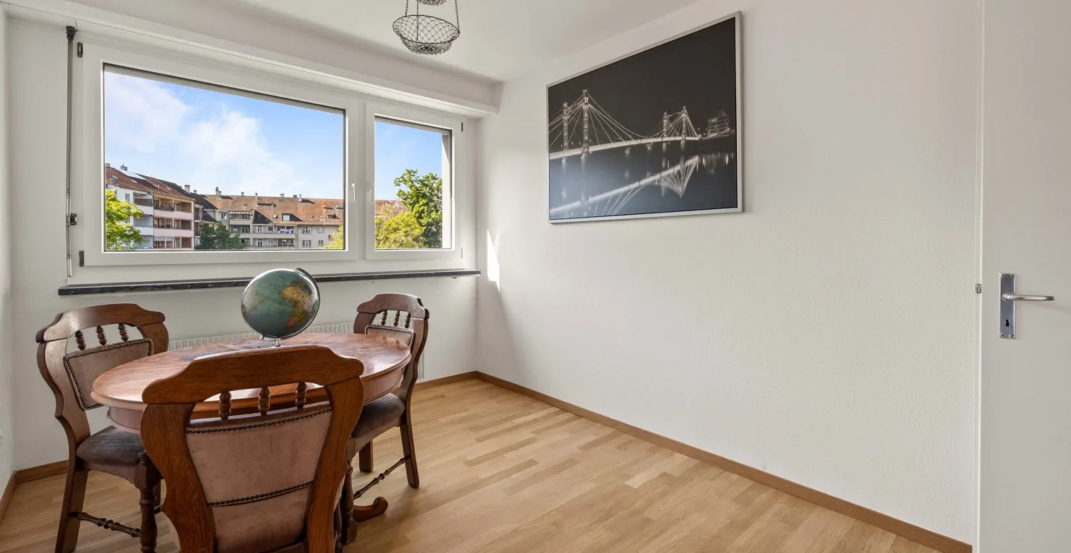 4.5-Zimmer-Wohnung mit Garagenbox im Iselin-Quartier