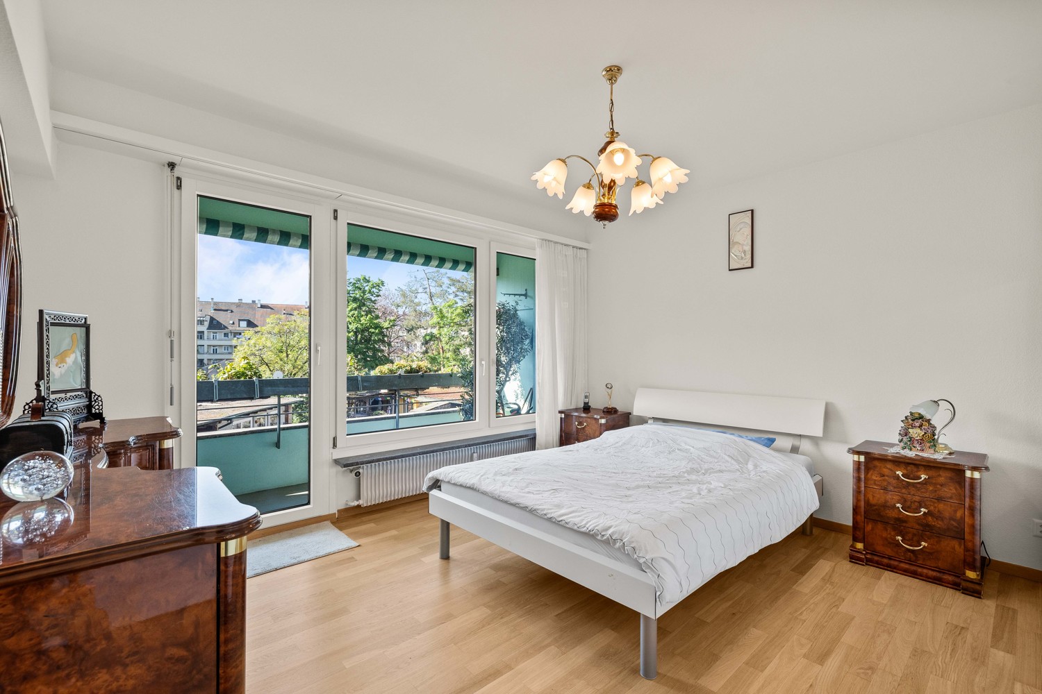 4.5-Zimmer-Wohnung mit Garagenbox im Iselin-Quartier