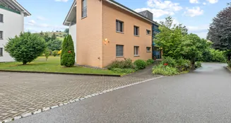 von_poll_real_estate_property_CH25272099_image_0