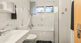 von_poll_real_estate_property_CH25272099_image_5