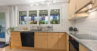 von_poll_real_estate_property_CH25272099_image_3