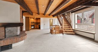 von_poll_real_estate_property_CH25272100_image_1