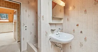 von_poll_real_estate_property_CH25272101_image_11