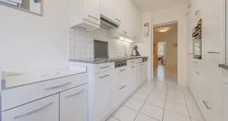 von_poll_real_estate_property_CH25272103_image_6