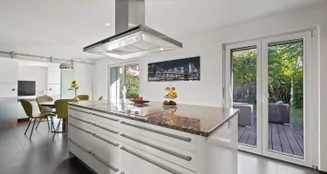 von_poll_real_estate_property_CH25272104_image_2