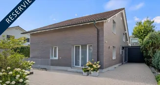 von_poll_real_estate_property_CH25272104_image_0