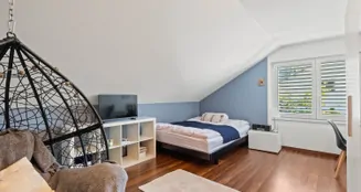 von_poll_real_estate_property_CH25272104_image_7