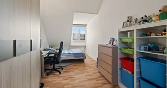 von_poll_real_estate_property_CH25272106_image_9