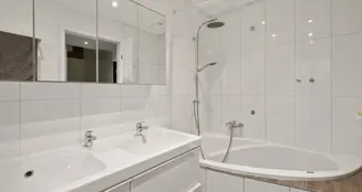 von_poll_real_estate_property_CH25272106_image_5