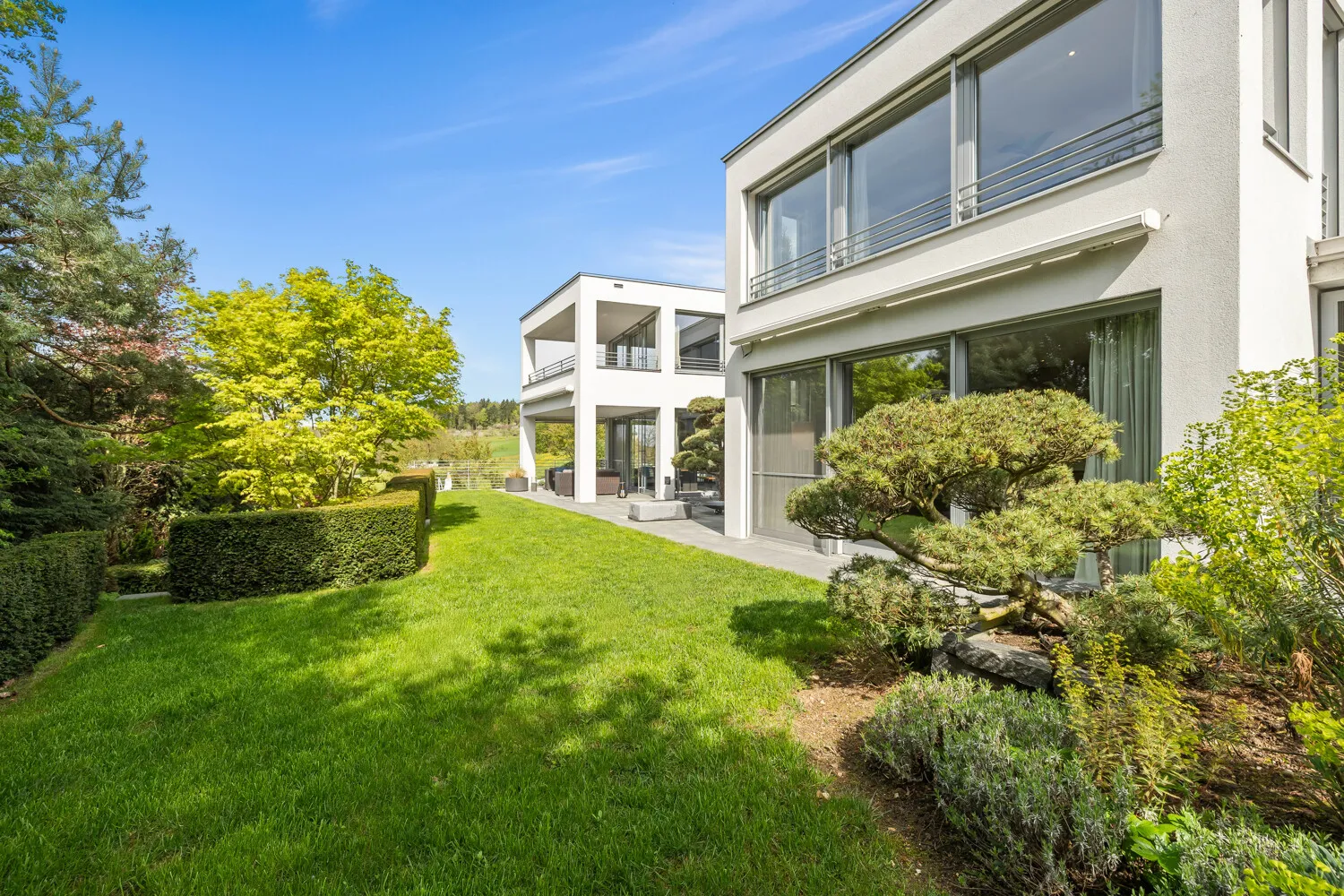 Villa mit Weitblick, Pool und Wellness in Olsberg