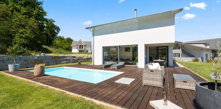 von Poll Immobilien GmbH