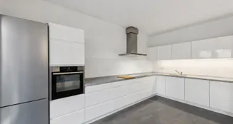 von_poll_real_estate_property_26331002_image_2