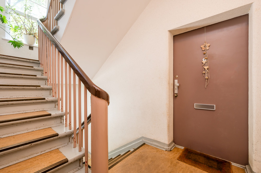 2,5 Zimmer Wohnung im beliebten Zehlendorf - vermietet und sehr gepflegt